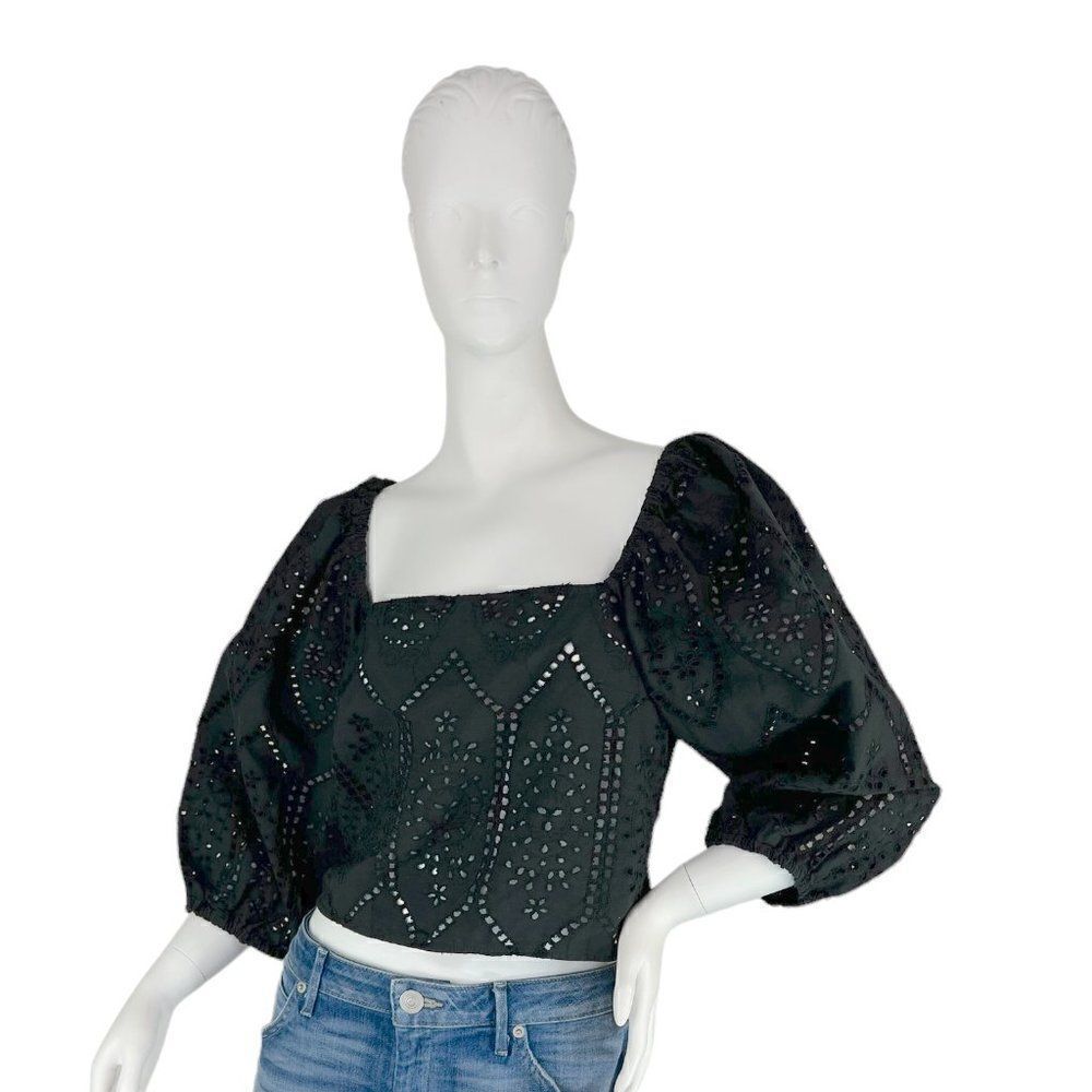 Urban Outfitters Stella Black Eyelet Puff Sleeve Cropped Top Size Medium